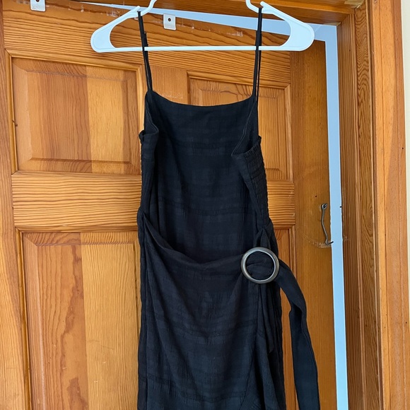 American Eagle women medium black faux wrap sundress - Picture 2 of 12